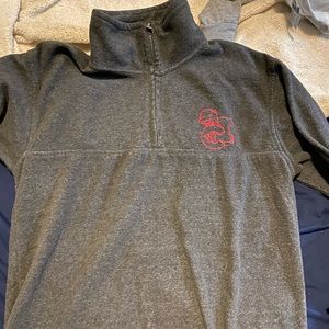 Fleece csuci sweater. Great quality.